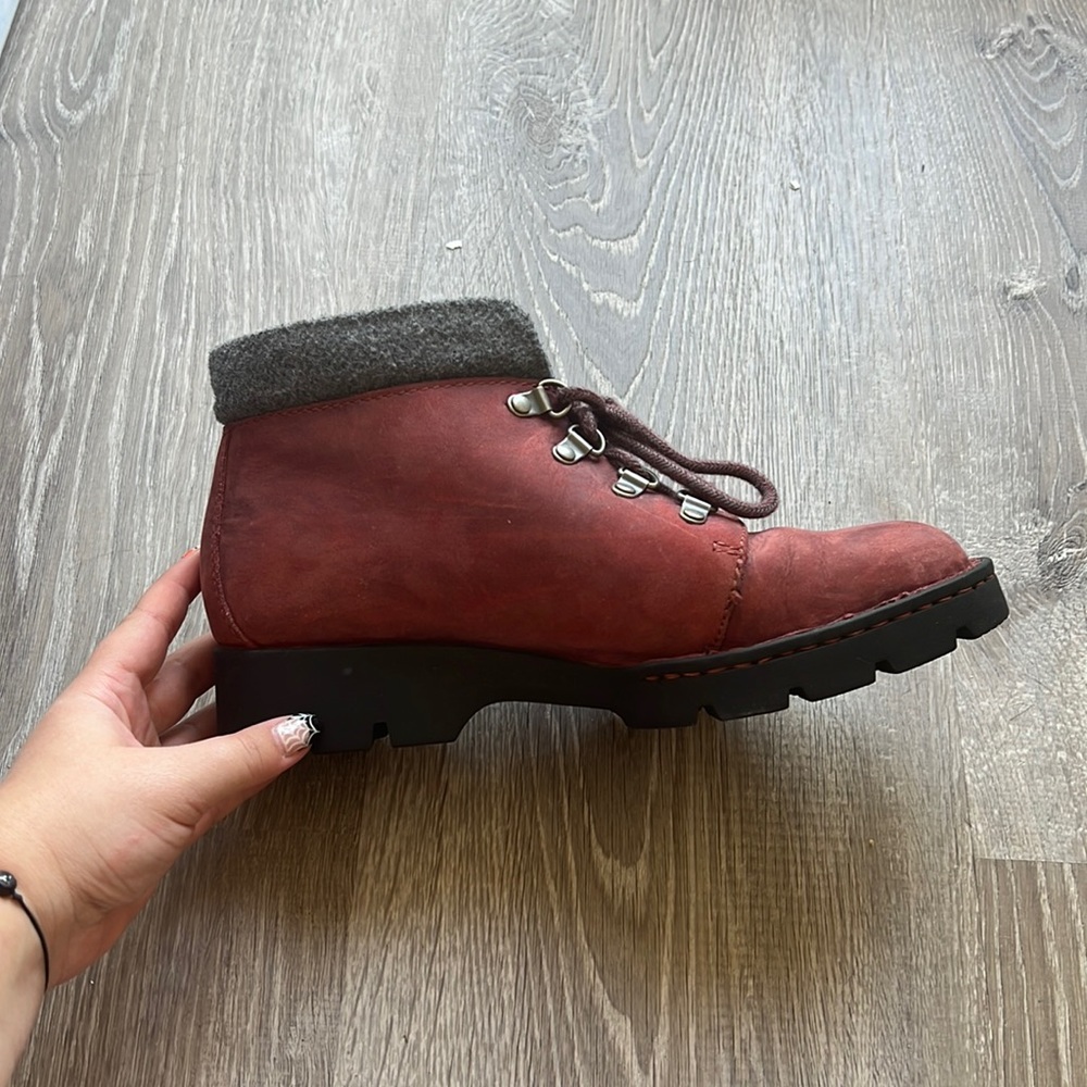 Red Born winter boots